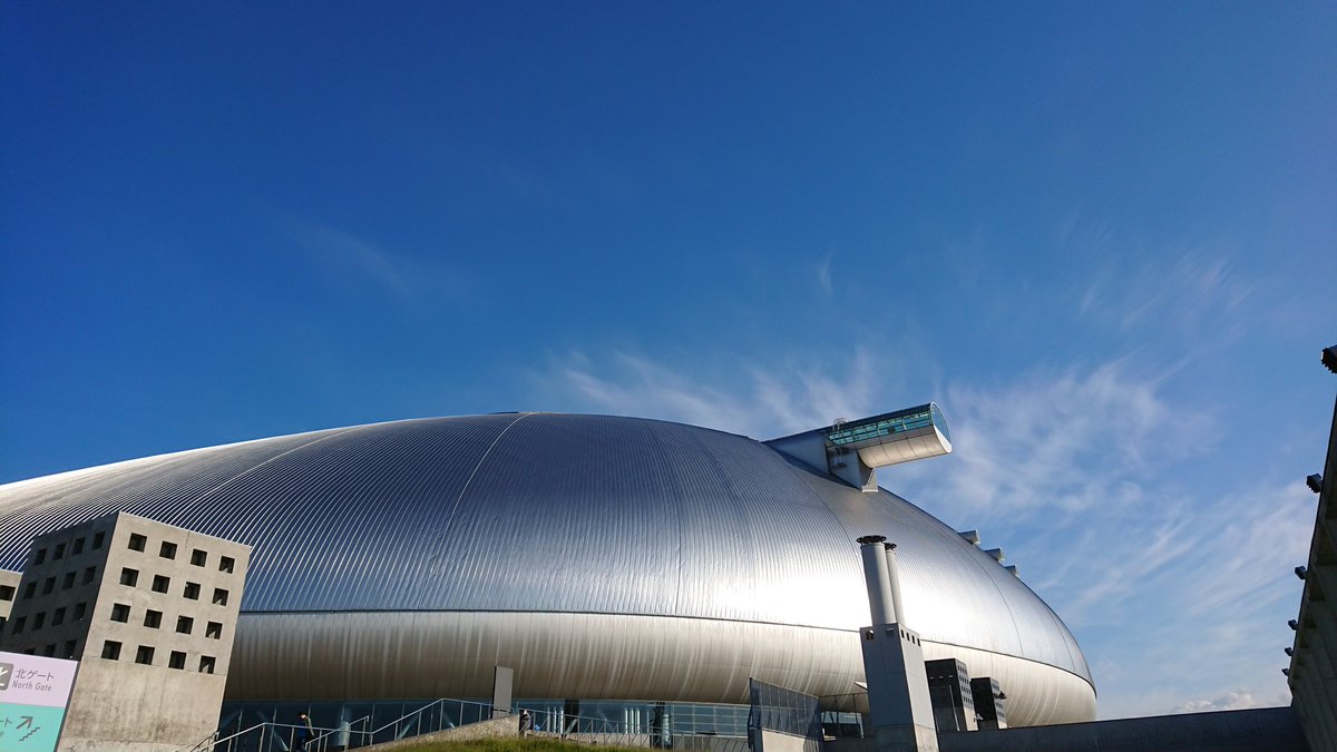 nakae7639's tweet photo. 今日はここでベイスターズを応援します。初めての札幌ドーム https://t.co/ftL6uU79qB
