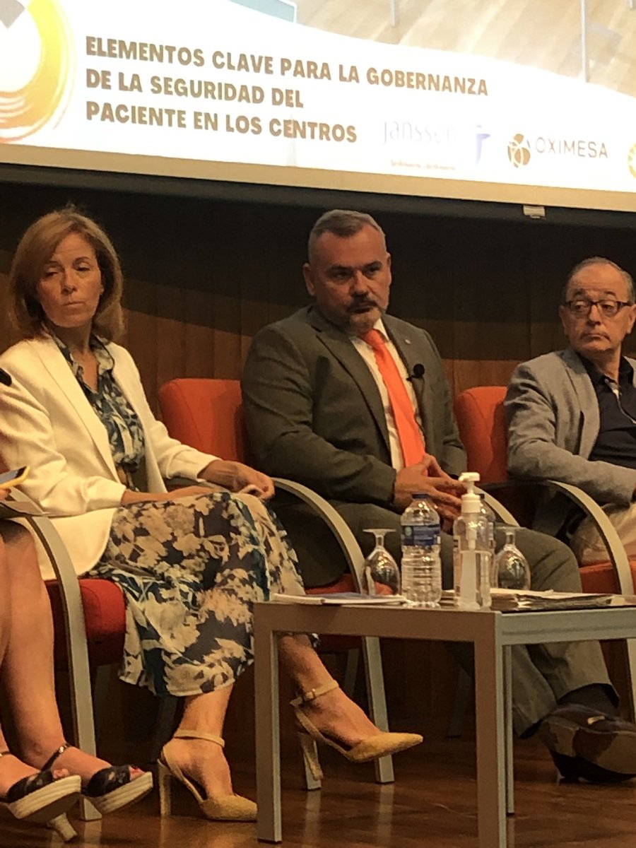 J. Sáenz tweet media