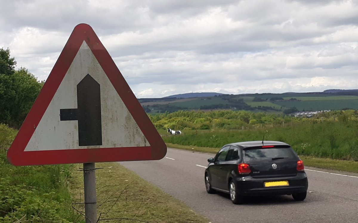 RoadSafetyNES's tweet photo. Overtaking at road junctions can significantly increase the chance of a serious collision.  

The Highway Code (Rule 167) states 'DO NOT overtake where you might come into conflict with other road users.  For example, approaching or at a road junction on either side of the road.' https://t.co/rc55Me4Io7