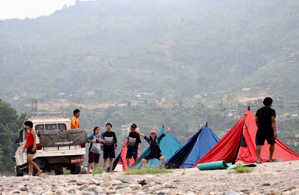 HSTNepal's tweet photo. HST Staff Trip- 'Pedal and Paddle Adventure' #OneTeamOnePathForward

The main motive of this trip was to build a strong connection between the team and to enhance their creativity and confidence.  

Everything was worthwhile.🙂 https://t.co/PyTNzYD5Lh