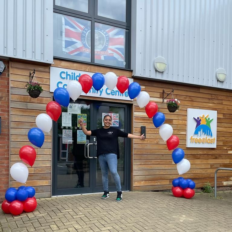 free@last tweet media