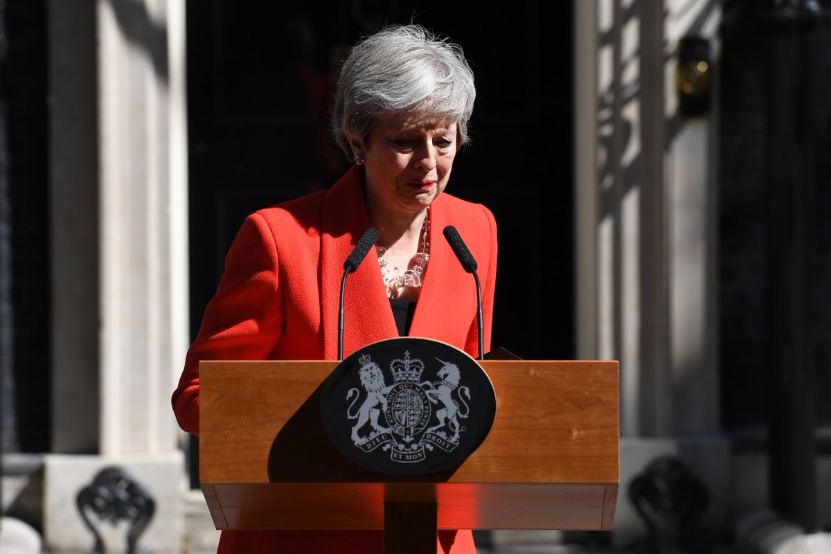 DevolutionLanc's tweet image. Former Prime Minister #TheresaMay did many things right and many things wrong. At least she had the moral decency and dignity to resign when she ran out of road.
She earned respect even amongst political opponents. #BorisJohnson isn't fit for office.
##NoConfidence #Johnson