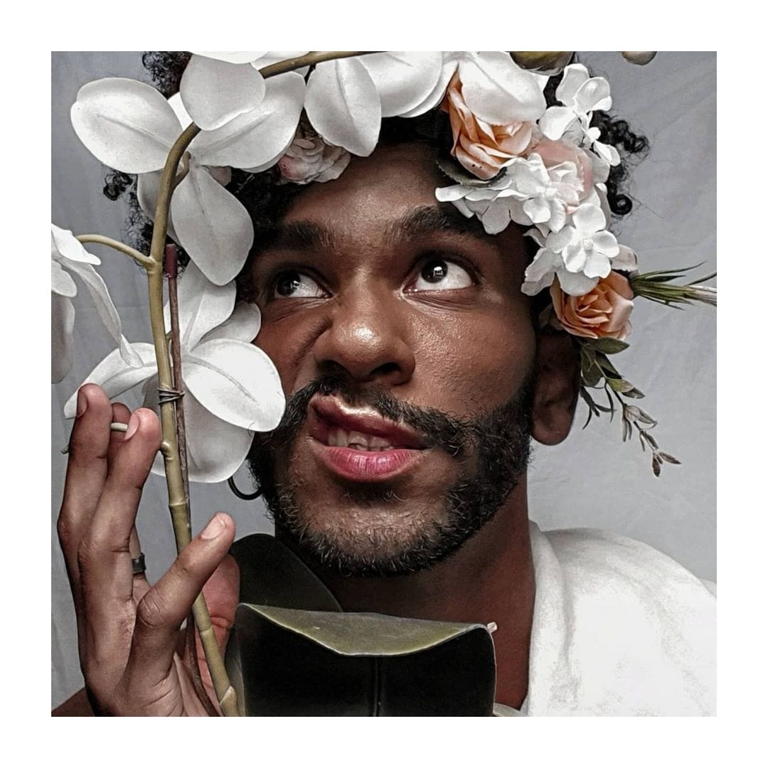 Com o amor ao próximo o pobre é rico, sem este amor, o rico é pobre.

<a href="/brown_victor/">Victor Brown</a>