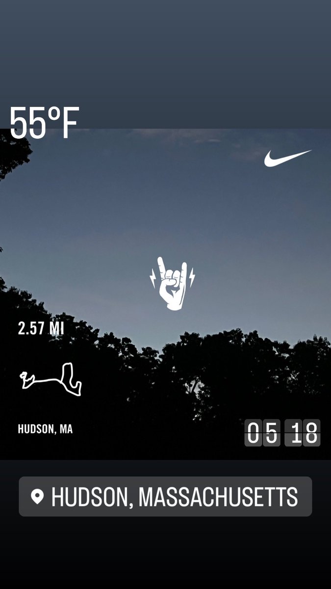 CalBoy73's tweet photo. I need a win run @bennettrun is clearly the cat’s meow. #move #gritsndgrace @TheTimMcGraw #everyrunhasapurpose #thehopeline #letsgoTuesday https://t.co/5nCpMXQtCd