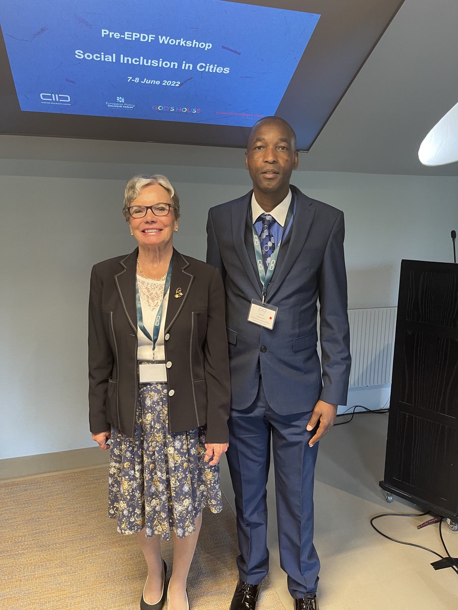 ForwardMaiso's tweet photo. With ⁦@evaohbom⁩, Mayor of #Nacka at Social Inclusion Cities workshop in #Sweden. Sharing #Bristol’s refugee &amp; migrant inclusion story. #Networkfordialogue ⁦⁦@KAICIID⁩ ⁦@CaritasEuropa⁩ ⁦@MayorsMigration⁩ ⁦@goodfaith⁩ ⁦@SARIcharity⁩ https://t.co/41NIUDMePo