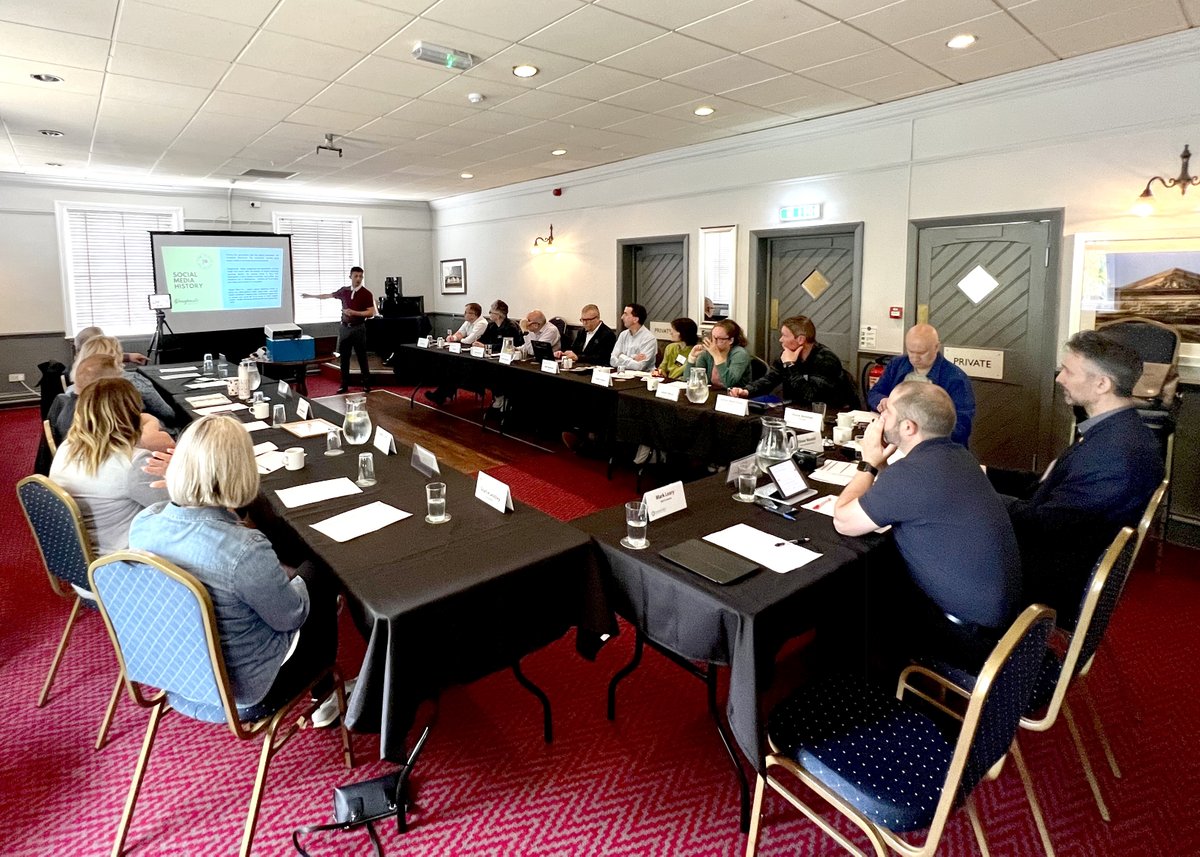 Nottingham_BNI's tweet photo. We recently had a first presentation by Châu Nguyen of Apple Digital. Châu was showing us how he helps businesses succeed online by creating their digital marketing strategy through social media.
https://t.co/18yW8voGlo #socialmedia #socialmediamarketing https://t.co/oghbTLiCb7