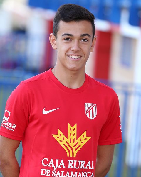 UDSantaMarta's tweet photo. ‼#BaseUDSM | Convocados Hugo Calvo y Carlos Marcos para la concentración de preselección de la Selección de Castilla y León Sub-16 👏

📌 Hotel Europa ➡ Urbanización Castillo de Magaz, Magaz del Pisuerga, Palencia 📅11/06/2022 🕟 10:30H.

¡Grandes! ❤🤍

#LaFormacionDelFuturo https://t.co/hGI6bAA8sN