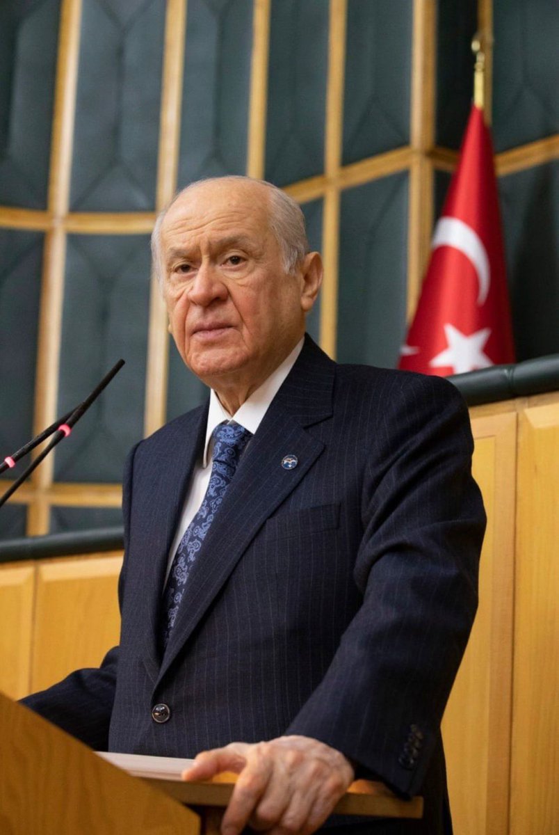 "Biz yürüyoruz, yürüyüşümüz Türkiye düşmanlarının uykularını kaçırıyor.

Bizi durduracaklarmış, ne masal şey; bizim durmamız demek Türklüğün susması demektir."

Liderimiz Sayın Devlet Bahçeli