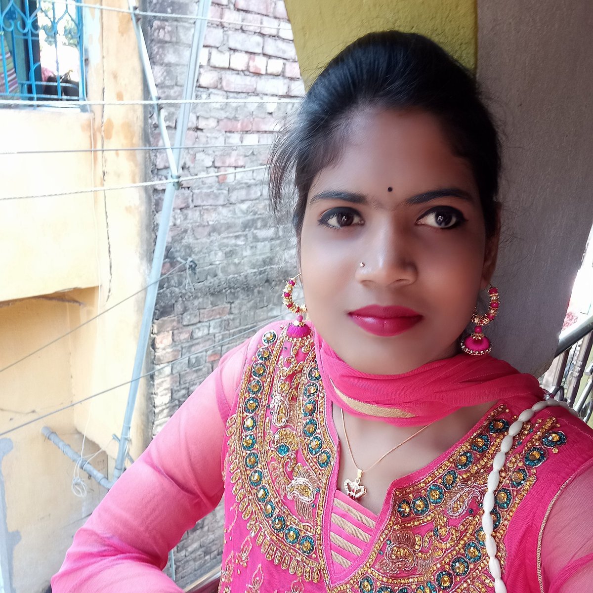 Priyankadasbjp's tweet photo. #NewProfilePic https://t.co/EMfOuw2etw