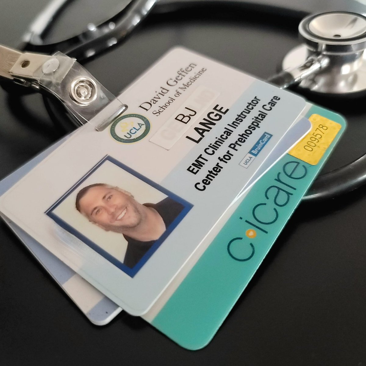 BjComedy's tweet photo. While there's no doubt that acting (and comedy) is my life I can't shake the feeling I need to keep my medical chops alive. ๐ฅ๐ฉบ
๐ฃGuess who is a new AHA BLS Instructor?! โ๏ธ More soon!
#UCLAcpc #EMSeducation https://t.co/NhX5neZaoQ