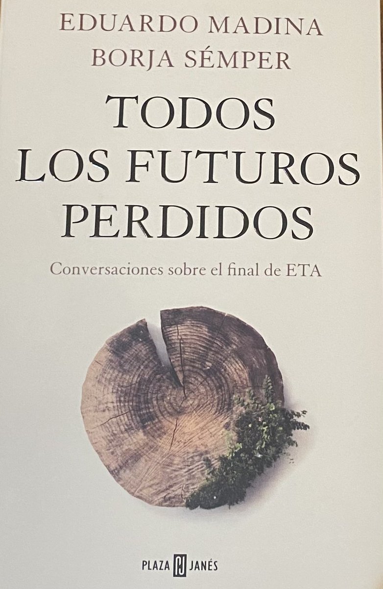 El próximo jueves en la <a href="/Asamblea_Ex/">Asamblea Extremadura</a> <a href="/EduMadina/">Edu Madina</a> y <a href="/bsemper/">Borja Sémper</a> nos contarán su lucha contra el miedo, el silencio y el olvido de un pasado que no debió existir nunca.