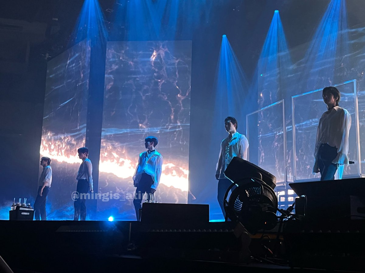 mingis_atiny's tweet photo. This is one of my favorite pictures of the night @OfficialMonstaX #MONSTAXUSTOUR #MONSTAX #monstaxinatlanta #MONSTA_X #MonstaxNoLimitTour #MONSTAXATL https://t.co/hAdk1xnQXi