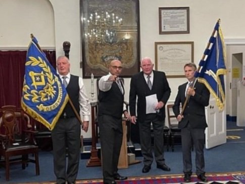 ■ Interested ✔
■ Intrigued ✔
■ Want to know more ✔
Then visit us online at 👇
derbyshiremason.org 
#Derbyshire #Freemasons