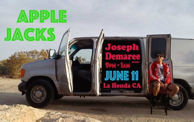 AppleJacksBar84's tweet photo. Joseph Demaree

#thursdaynightfootball #sanmateocounty #coast #hwy84 #lahonda #redwoods https://t.co/zj6t2BFeCS