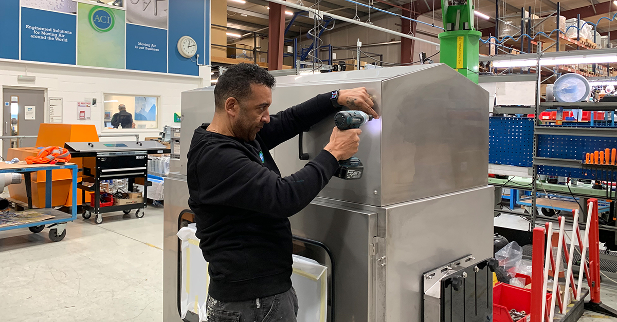 AirControl1969's tweet photo. This week we would like to introduce our colleague Ivan Henry, a specialist in building enclosures for our range of food and beverage drying solutions. The whole assembly usually takes him a day to complete. https://t.co/8bNZjioMe4 https://t.co/zuAV0EhORt