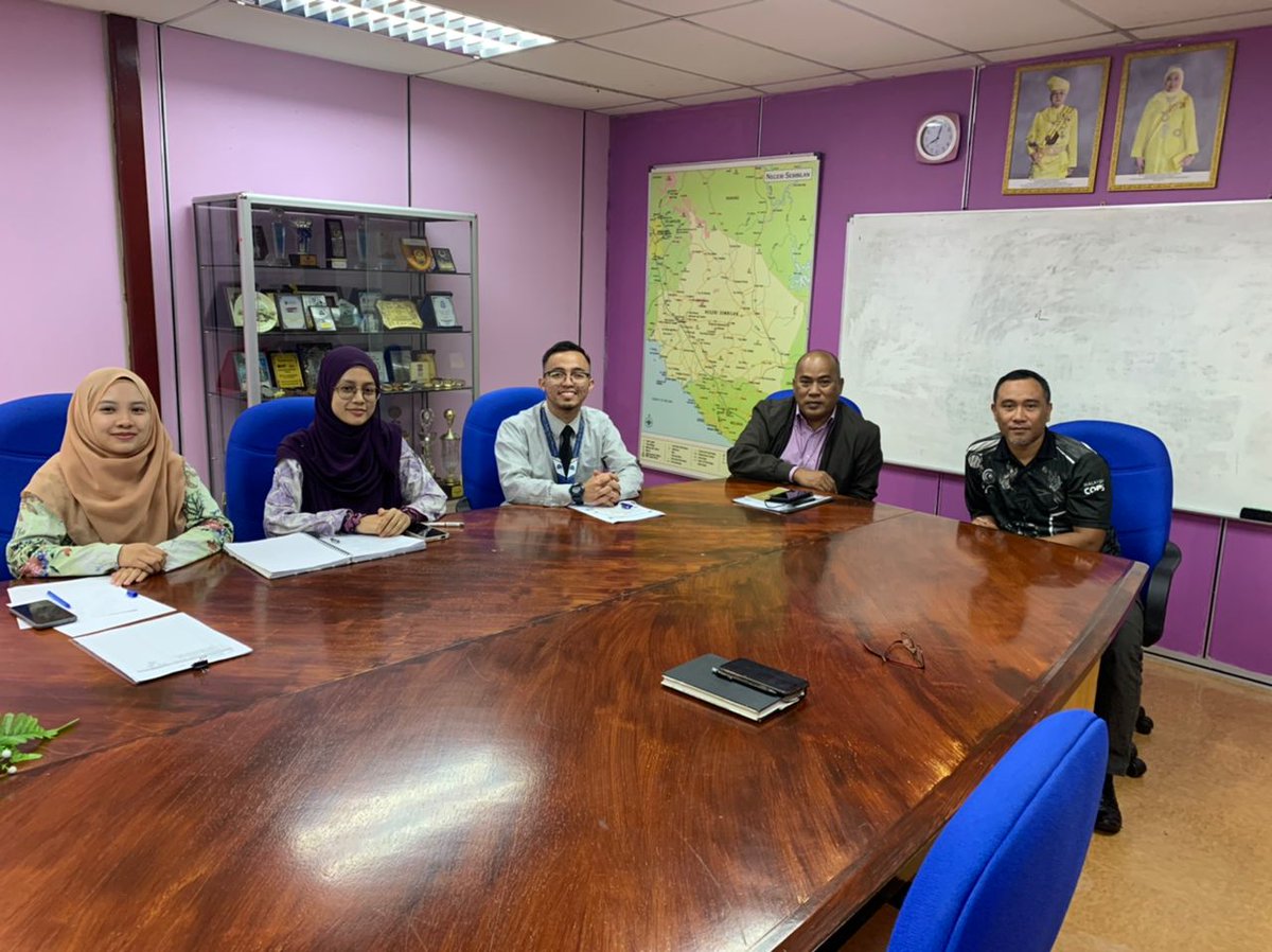 PERTEMUAN MPP USIM BERSAMA JABATAN KESELAMATAN USIM

7 Jun 2022 (Selasa)

Majlis Perwakilan Pelajar USIM telah mengadakan pertemuan dengan Jabatan Keselamatan USIM berhubung isu pegawai keselamtan dan pelajar yang berlaku di pagar utama USIM baru-baru ini.