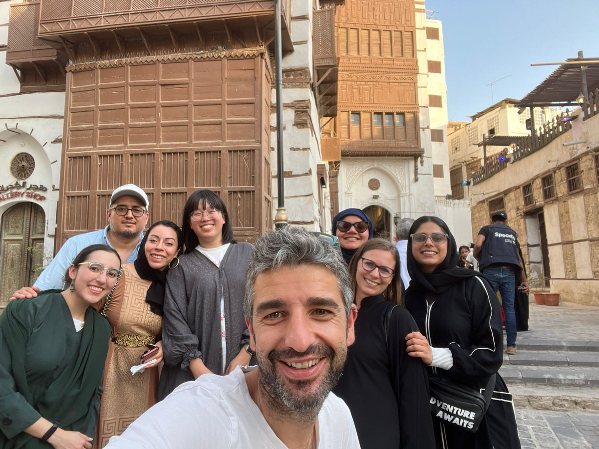 Stress Granule guy <a href="/Gutierrez_EE/">Emilio Gutierrez-Beltran</a> visiting the Stress Granule Lab in KAUST 👌🌿☀️ <a href="/KAUST_News/">KAUST</a> @kaustcda