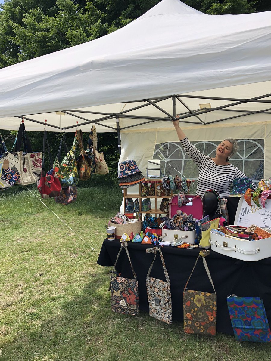 Vivien @mcbeebags is another regular @CroftonGarden Market & her bags of all shapes & sizes are beautiful-also sun hats/hair bands/purses & lots more-all handmade from vintage fabrics-she will be trading at Marnock Rd 🎉THIS SATURDAY from 11-4pm-Come along & say hello 👋