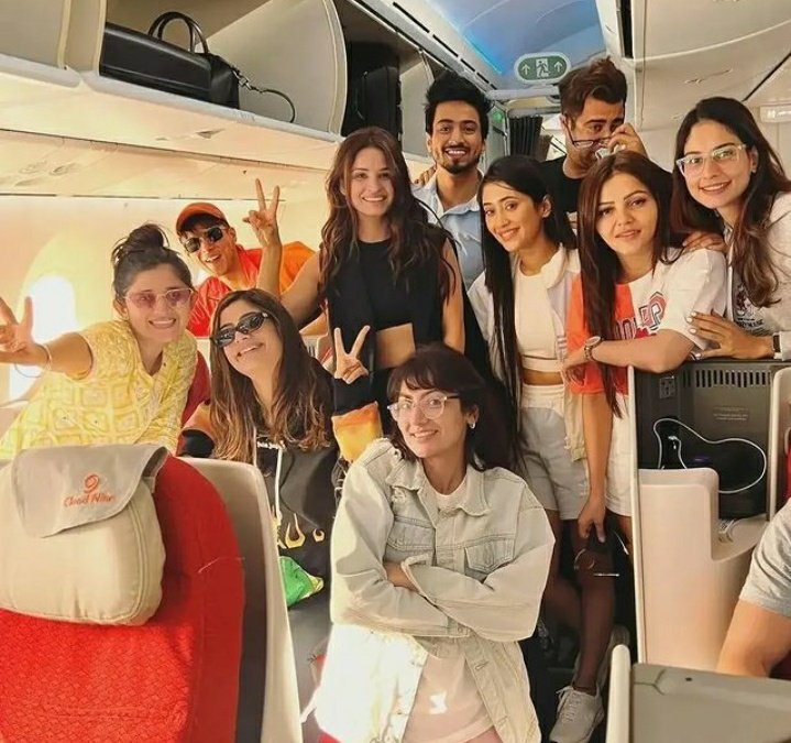 Yaseenmirza072's tweet photo. #RubinaDilaik another pic in #kkk12 #KhatronKeKhiladiSeason12 #RubinaDilaikInKKK12 https://t.co/qG1hG0MDNj