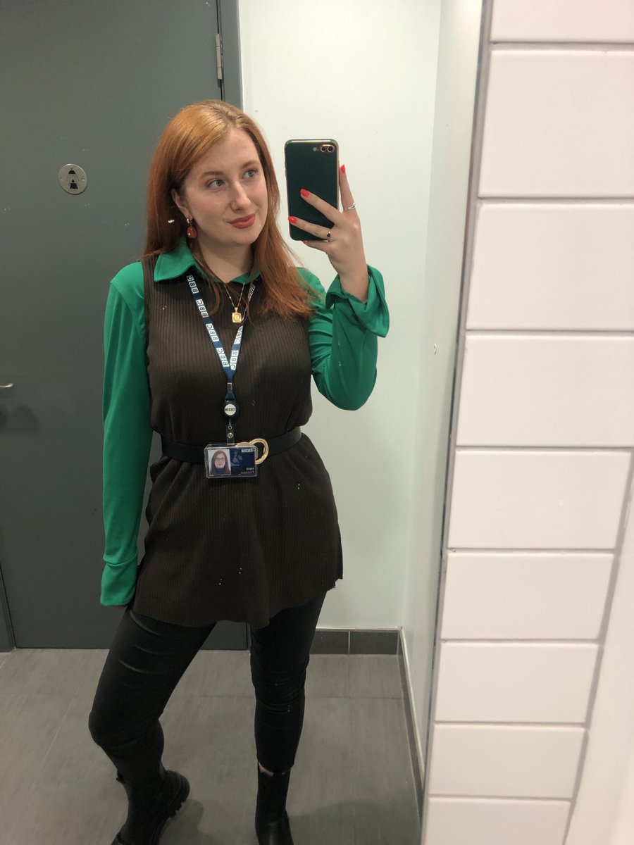 HattiPorteous's tweet photo. Hey Twitter! 

New job update: 
Producing evening shows on BBC Radio Manchester and loving every second so far 🤩
Nice feeling when the hard work pays off! https://t.co/xiTu8yqcvx