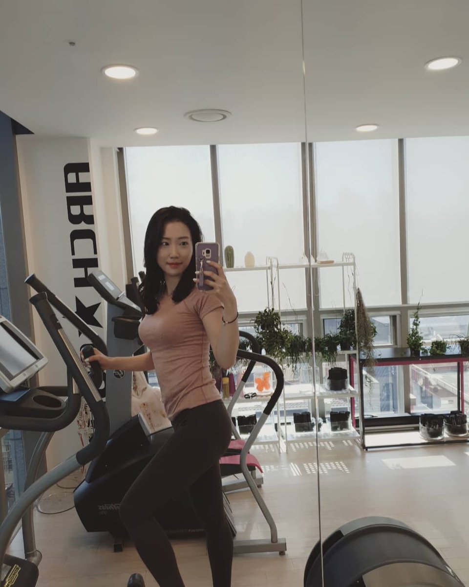 PrettyLisa07's tweet photo. gym https://t.co/CGyPL5b8cr