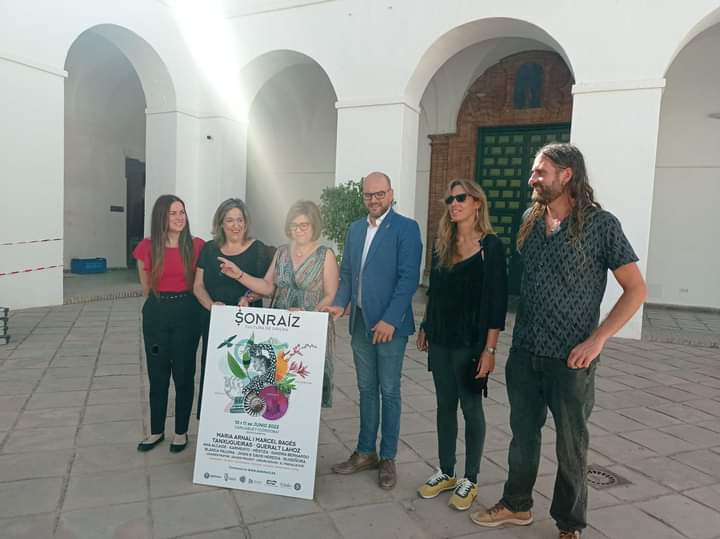 Presentación de <a href="/SonraizEs/">Sonraíz</a> , un Festival de Música, de Mujeres, de Raíz en el que tendré el honor de actuar este viernes 10 de junio. 

La música siempre me acompaña y me salva. 

Gracias <a href="/rootsound/">ROOTSOUND MUSIC</a> <a href="/VanesaKershawi/">Vanessa S. Cortés</a> <a href="/Ruben_Herran/">Ruben Herran</a> 
🙌🙌🙌🙌🎶🎶🎶💜💜