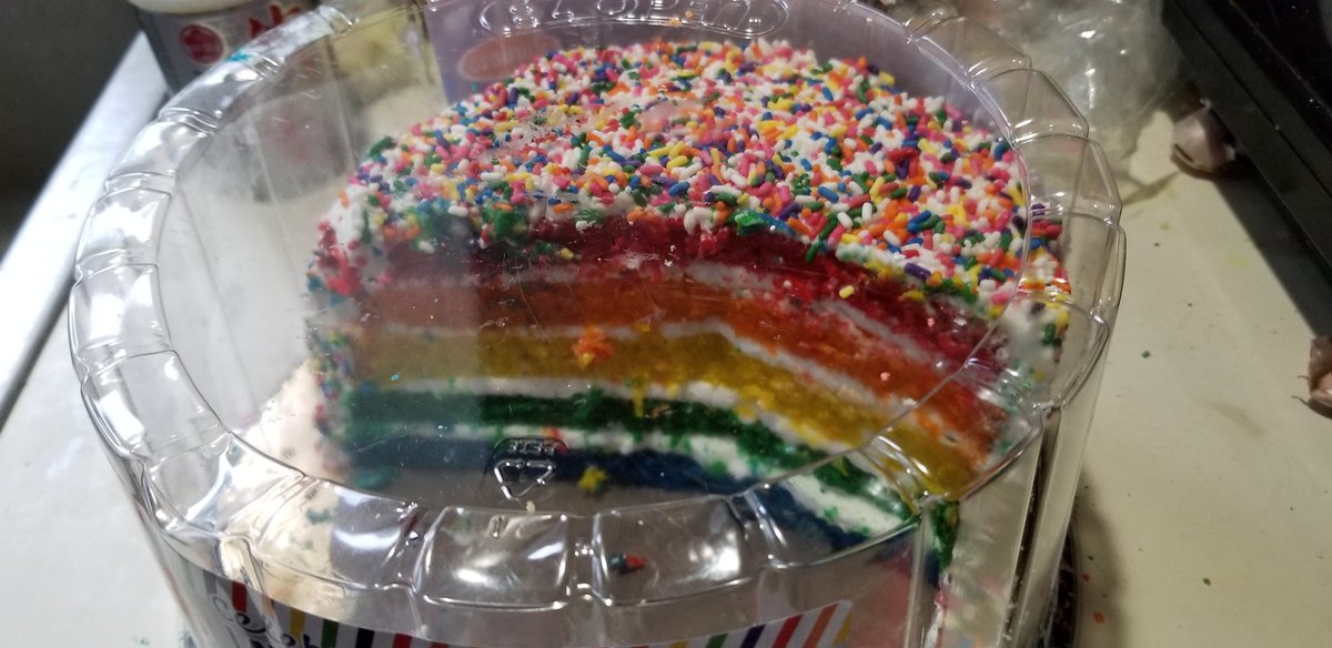 lonecetera's tweet photo. i irresponsibly bought this cake from costco https://t.co/une4iw7Oo2