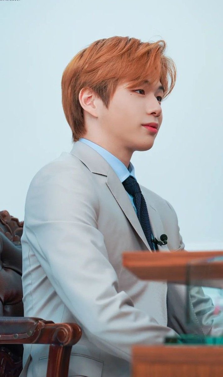 hourlydaniel's tweet photo. #강다니엘 #KANGDANIEL https://t.co/WVNTUUzZSO