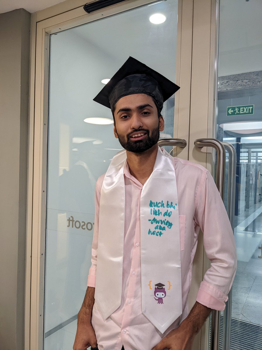 Prateekthakur_'s tweet photo. Exciting GitHub graduation ceremony.
Thanks to @Microsoft @GitHubEducation &amp; team working to make it possible.
I had an exciting time listening to all the speakers and networking with all attendees. #githubgraduation2022 https://t.co/KANn44qceB https://t.co/F0eEpe090b