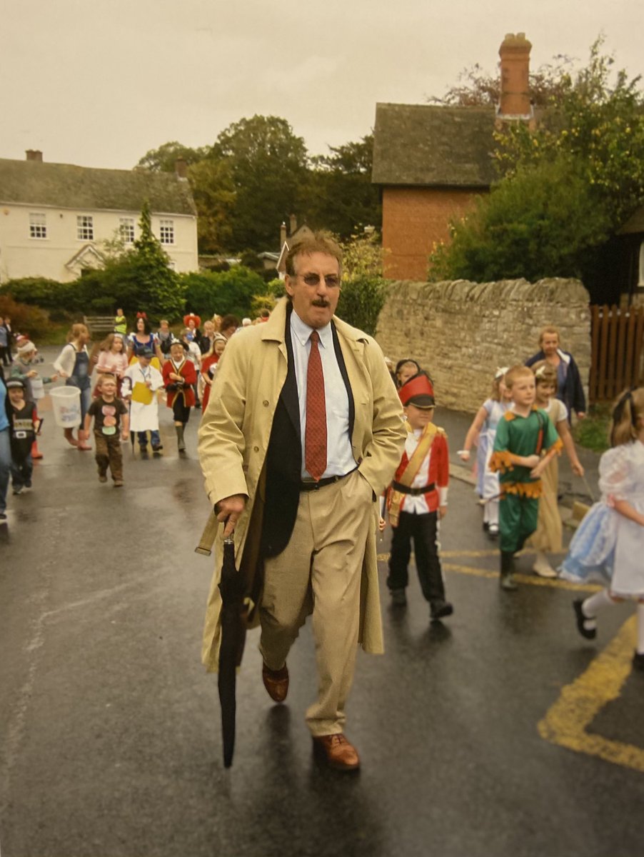 Carol Challis tweet media