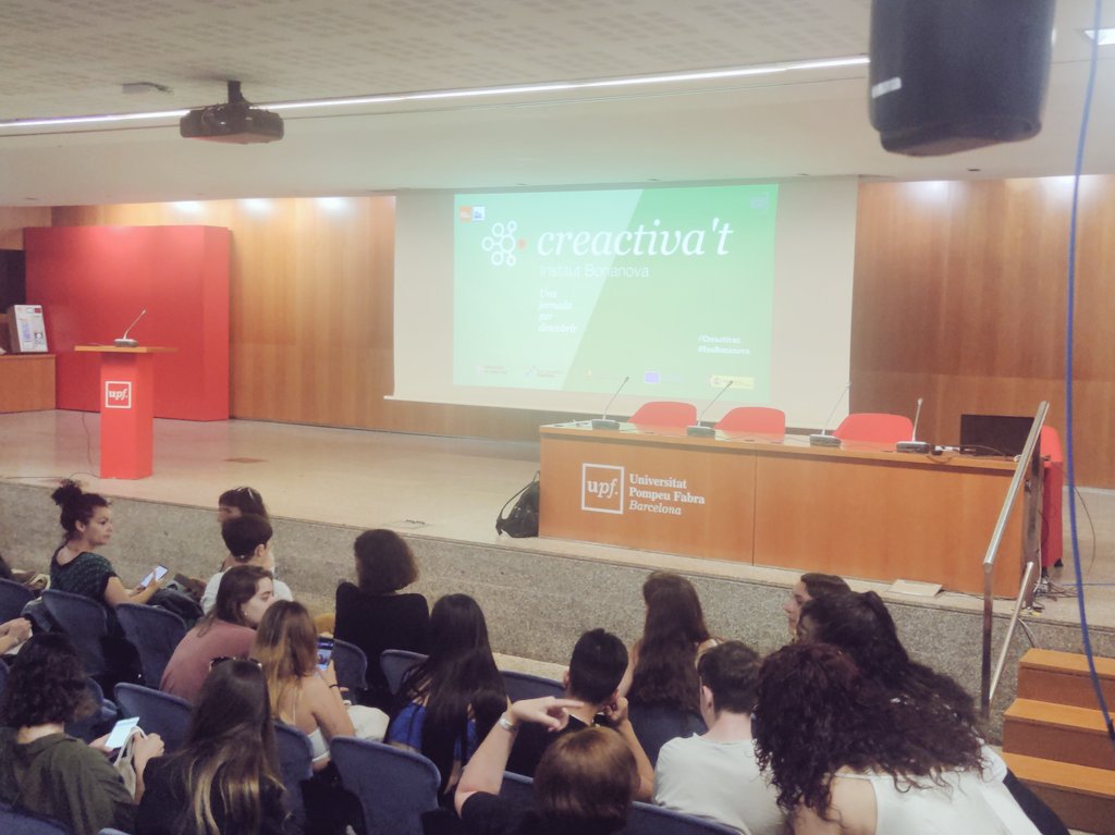 HMarFP's tweet photo. ✨Creactiva't 2022, una jornada on els alumnes donen resposta a projectes reals. 

Tot a punt👏
 #Creactivat #talentFp #projectes @hospitaldelmar https://t.co/FpCKGY77yr