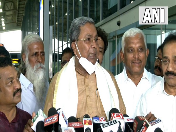 ani_digital's tweet photo. 'Chaddi' row: Siddaramaiah asks why post of RSS chief never occupied by Dalit, CM hits back
Read @ANI Story | https://t.co/w66eVJ1pxB
#Chaddirow #Karnataka #Siddaramaiah https://t.co/LzjqgjA5Je