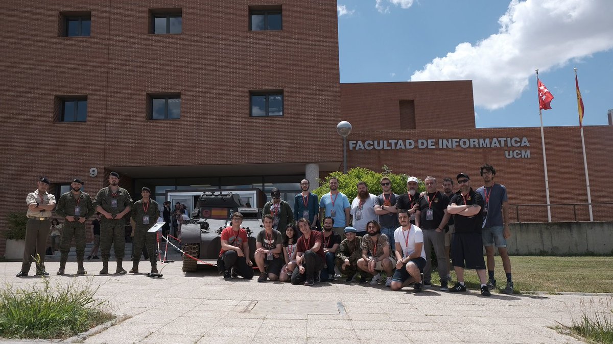 La #BrigadaGuadarramaXII colabora con <a href="/unicomplutense/">Complutense</a> en el 1er Torneo  @WorldofTanksEU 2022 en la Facultad de Informática de la Universidad Complutense de Madrid.
<a href="/EjercitoTierra/">Ejército de Tierra 🇪🇸</a>