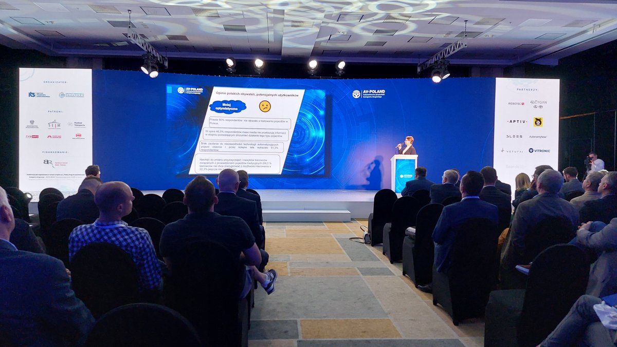 AV_Poland's tweet photo. prof. Iwona Grabarek z Wydziału Transportu @PW_edu na temat obaw i braku zaufania Polaków do #PojazdyAutonomiczne #CAD #AI #SelfDrivingCars #AutonomousVehicles #AVPoland #CKPAP #Autonomous https://t.co/s3SViiTPsA