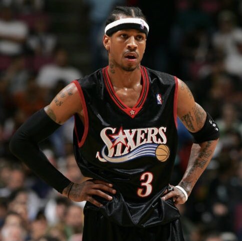 Happy 47th Birthday to the Allen Iverson  . 