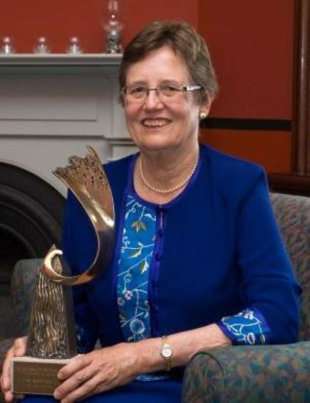 UQ_News's tweet photo. On this #QLDday we celebrate the achievements of #UQ alumni Professor Else Shepherd AM and Emeritus Professor Stuart Pegg AM - named today among Queensland Greats for 2022! 🥇👏

Read here:
https://t.co/cj4QZkghUL

@UQ_EAIT @UQMedicine
#QLDGreats https://t.co/H4ssDRjI6O