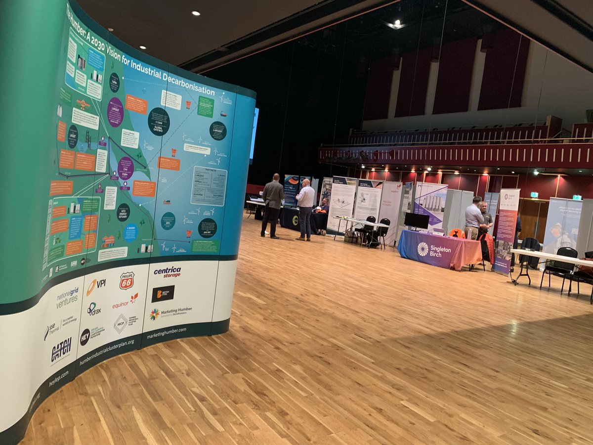 HumberPlan's tweet photo. All set up to welcome 1000 school children this morning and 200 industry & supply chain companies this afternoon :) #togetheritispossible #hidc22 https://t.co/pVVuUap4Rp