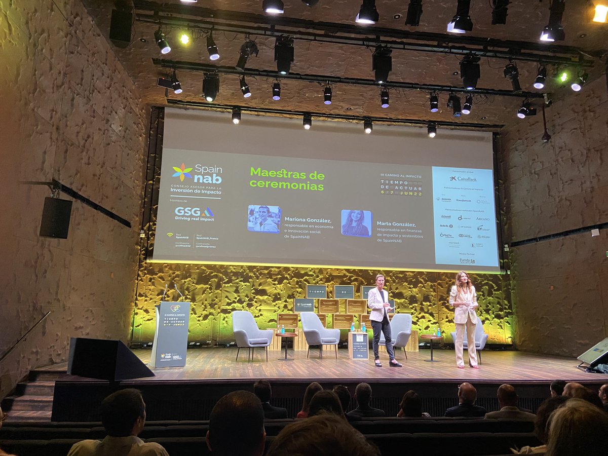 janaveros's tweet photo. La #inversiondeimpacto en España asciende casi a 2400 M  de €. Las finanzas sostenibles pensando en sostenibilidad  y en progreso social tienen que protagonizar el futuro en nuestro país. Aprendiendo esta mañana con @ArrabalAID #innosocialMalaga en  #caminoalimpacto @SpainNAB https://t.co/paoRo8S8ZJ