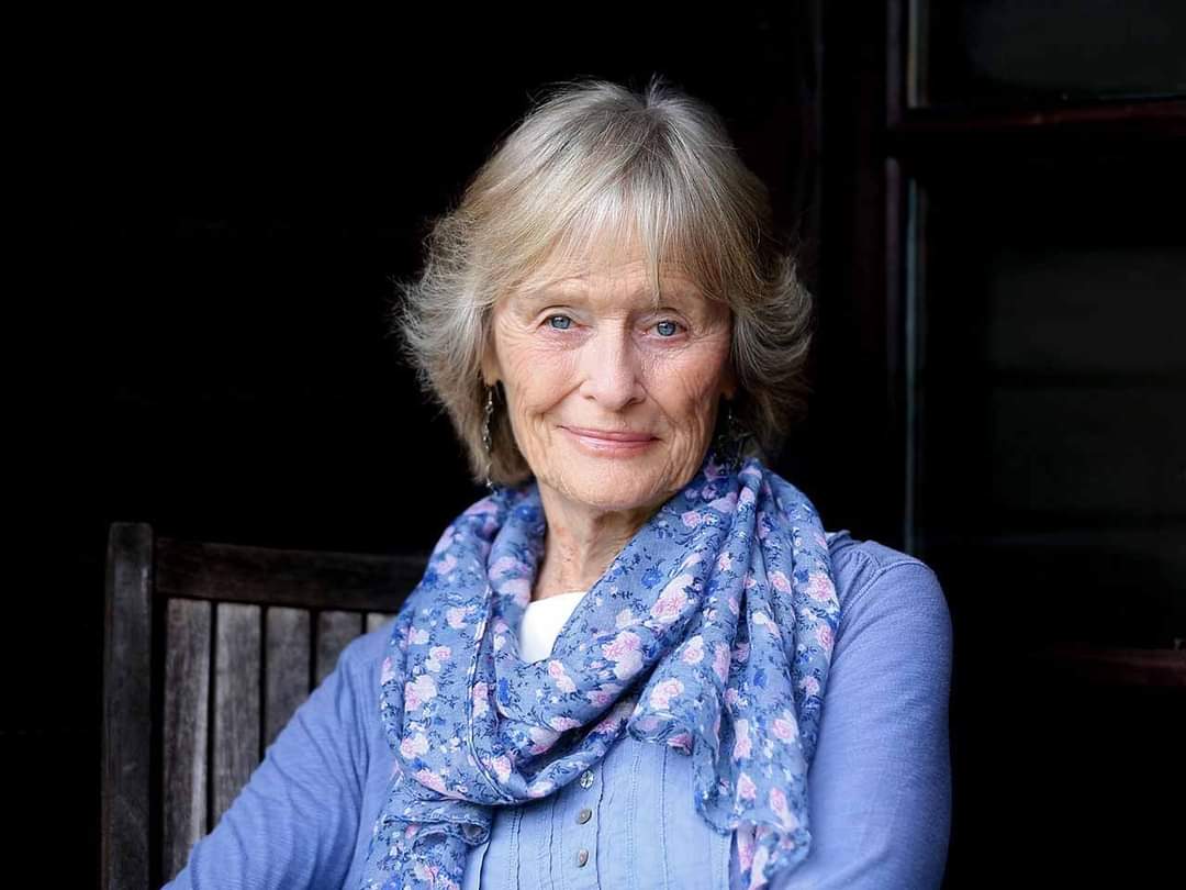 Nick_Hamilton's tweet photo. Happy Birthday to the lovely Virginia McKenna. ❤️

An amazing lady whose contribution to the welfare of animals through the pioneering @BornFreeFDN is legendary. Thank you for everything. 

Many Happy Returns "Auntie Ginny" x https://t.co/SsobthtCiW