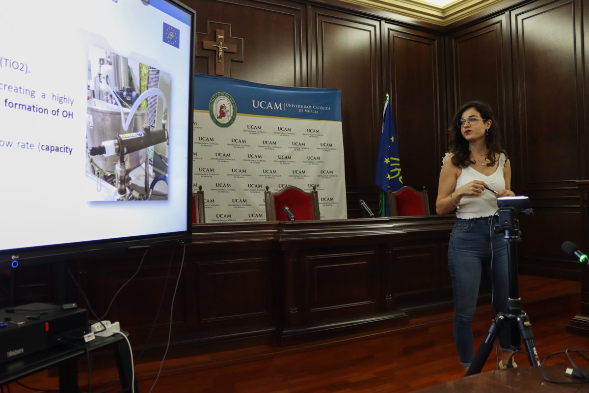 👨‍🔬🗣️Los investigadores de <a href="/CTCAlimentacion/">CTC</a> <a href="/unibait/">Uniba.it Aldo Moro</a> <a href="/UCAM/">UCAM Universidad</a> <a href="/CNRsocial_/">CNR Consiglio Nazionale delle Ricerche</a> presentan los paquetes de trabajo realizados durante la creación del prototipo de laboratorio.