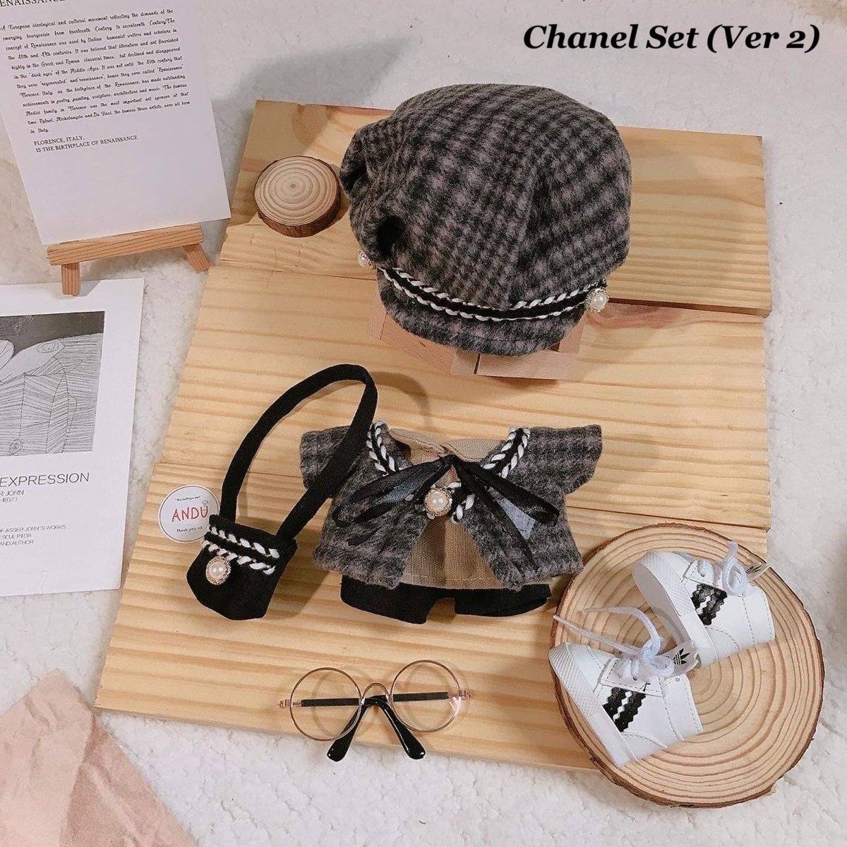 RaiMomGonggu's tweet photo. 15/20cm의상 예약) FIREFLY CLOTHES _NEW CHANEL 
Ver.2 추가했습니다 :) 

[국내배송으로 합배송 구하실 필요없고, 구매수량 제한없습니다!]

기간 : ~ 2022-06-17 22:00

페이폼(카드결제가능) https://t.co/OUzjjULWRs

일반폼(무통장입금) https://t.co/HNHgXdS79Z https://t.co/BX3zaXZgew