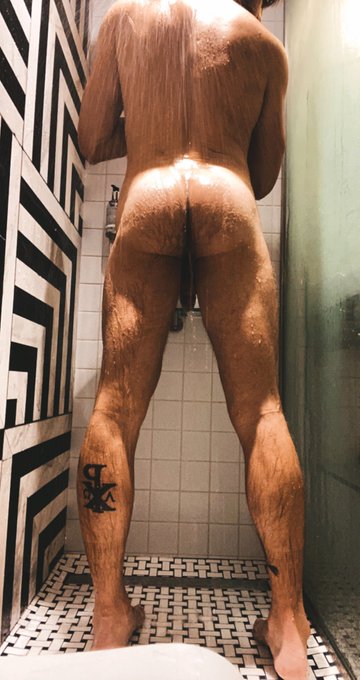 Watch Kyle Hart's leaked NSFW photo on TwXstars