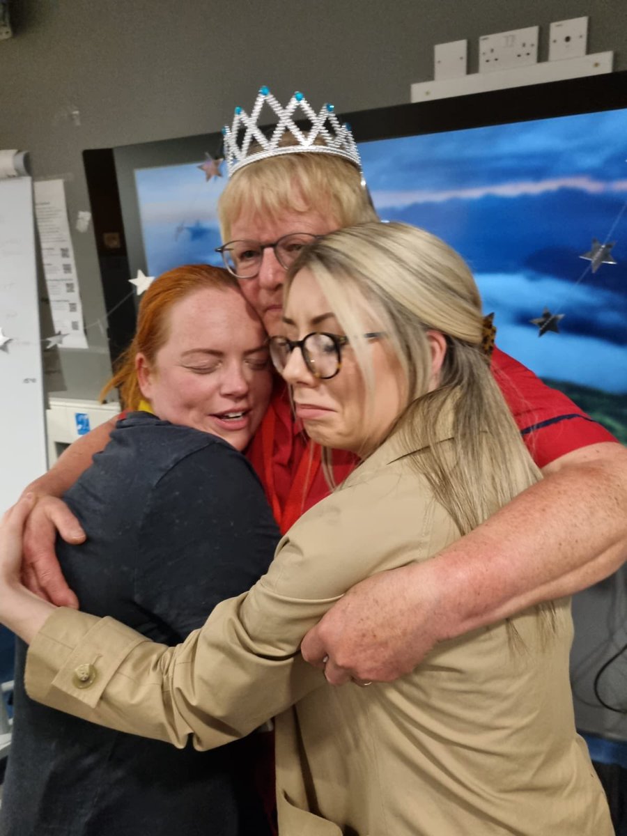 Linsey Sheerin tweet media