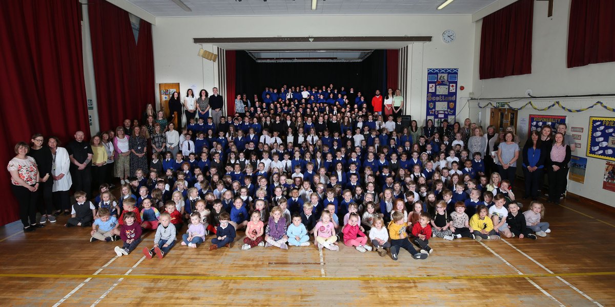 End of an era for the children at Glenburn Primary school as they get ready to move to their new school / campus. I was invited ( or should that be challenged ! ) to photograph the whole school
Thanks goodness I did not have caption all the names #school #endofanera #challenge