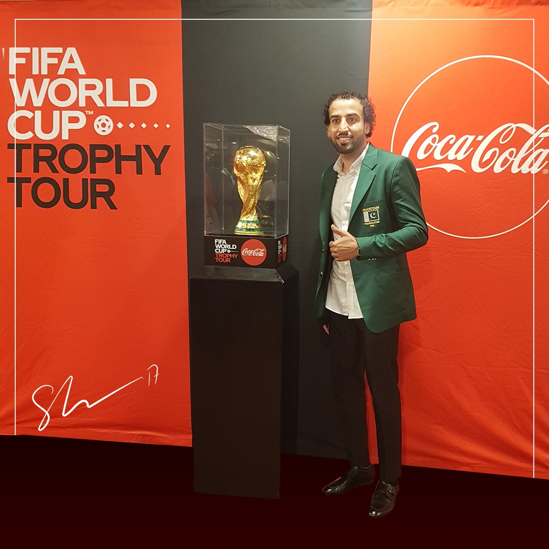 SaddamSH17's tweet photo. It's again Historical moment for Pakistan and for Pakistani footballers,Great initiative by Coca cola Pakistan bring FIFA world cup trophy in Pakistan to make soft and great image of Pakistan Globally thank you Coca cola Pakistan Give us this Great memories.
#believingismagic https://t.co/HGiH8QXjE6
