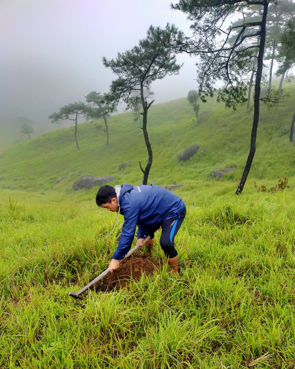 GTFmeghalaya's tweet photo. No One will blame us for global warming, except our children.
Join the race and nurture nature!!🌳
📍GTF - South West Khasi Hills Division💚
#EveryDayIsWorldEnvironmentDay #forest #wildlife #river #Meghalaya🌦 #environment 🐾 https://t.co/4eD5lQGQr1