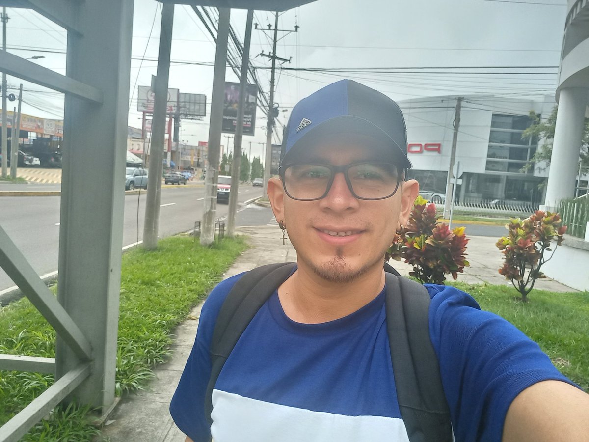 Edwin27197127's tweet photo. 🥰🥰🥰 https://t.co/QlCMBfnm2c