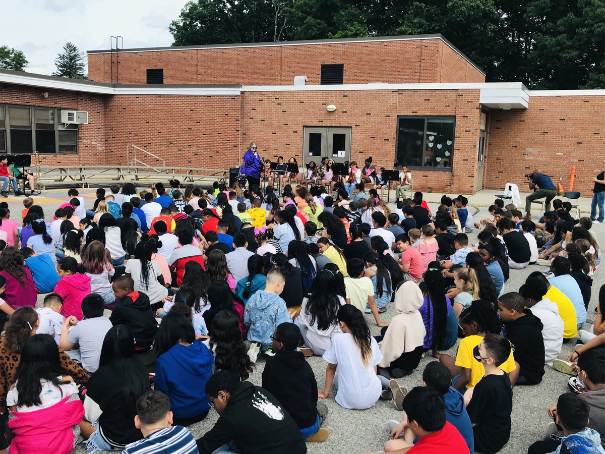 Gardnertown Leadership Academy tweet media