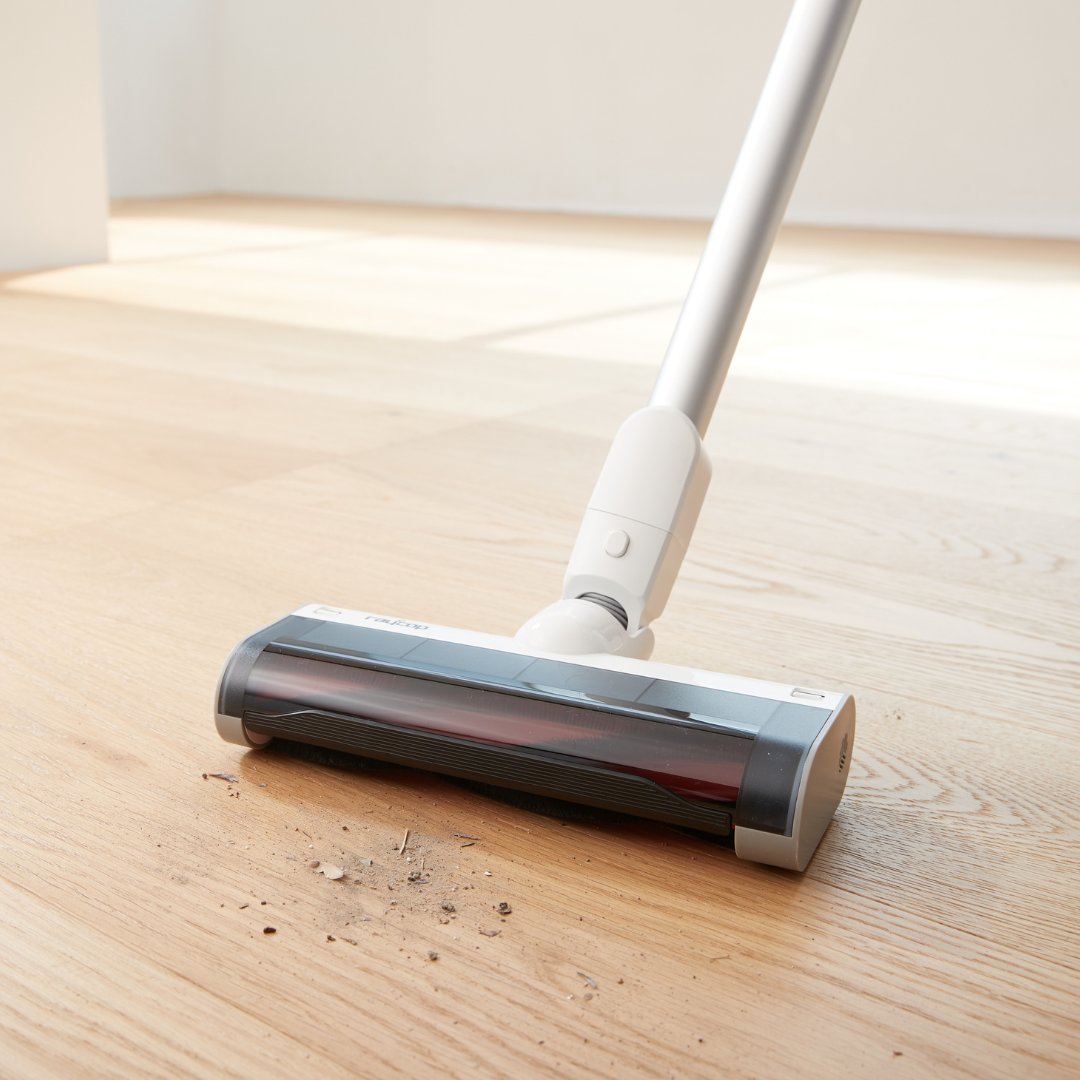 RAYCOP_USA's tweet photo. The Omni Air UV+ vacuum’s UltraPulse Pulsating Brush Head can loosen dander, dust, and allergens from most surfaces. Perfect for cleaning what is and is not seen in your home.
#ultrapulse #raycop #homecleaning #allergenvacuums #ultrapowerful #Cleanhome
https://t.co/StSBwmO3G5 https://t.co/IMe21XFQAj