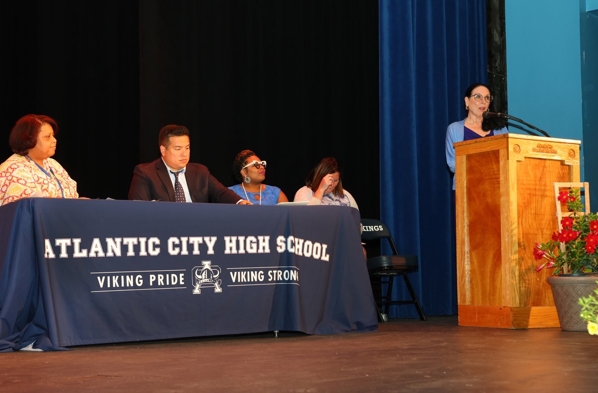 CooperLevenson's tweet image. Ahnjeles Maldonado of Atlantic City High School was presented with a Cooper Levenson Foundation scholarship at the school's Awards and Honors program on June 6, 2022 in Atlantic City.